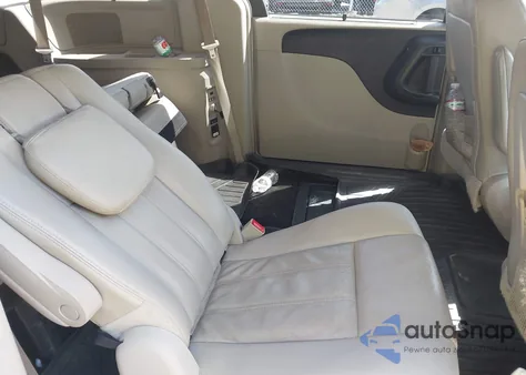 2016 Chrysler Town & Country Touring из США, поврежденный, VIN 2C4RC1BG2GR129324